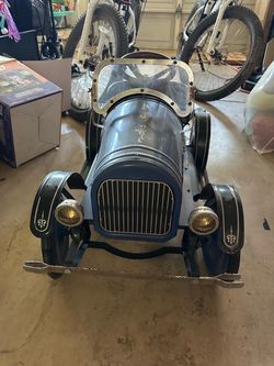 Vintage Style Metal Pedal Car