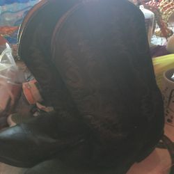 Black leather Cowboy Boots