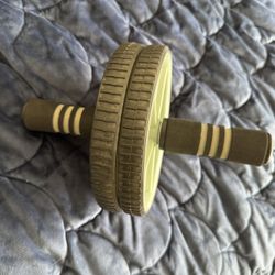 Ab Roller- Jessica Simpson Brand 