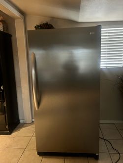 Kemore Elite Refrigerator