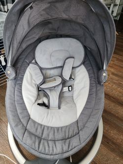 Baby swinging