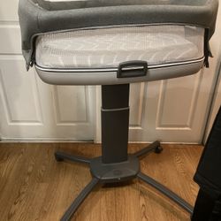Bassinet 