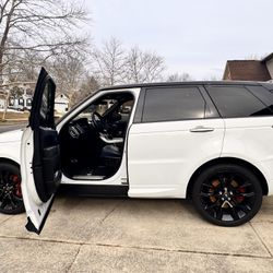 2022 Land Rover HST Range Rover