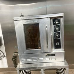 Blodgett Half Size Commercial Gas Oven ( Works Perfect )