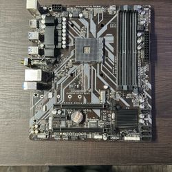 Gigabyte B450M DS3H WiFi