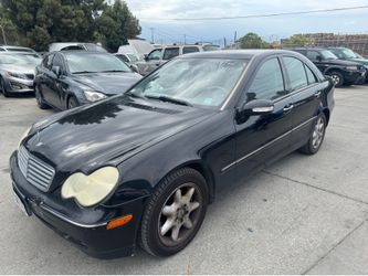 2004 Mercedes-Benz C-Class