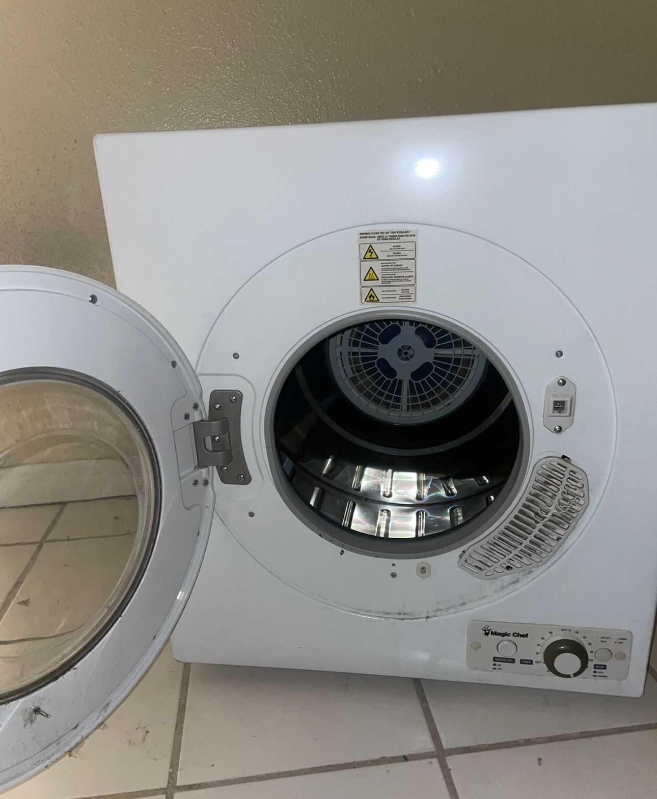 Magic Chef 2.6cu Dryer