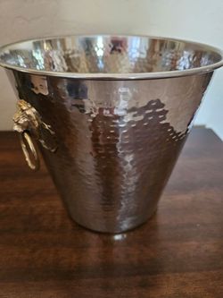 Hammered Stainless Steel Ice Bucket with Gold Ring Handles, for your Champaign or wine, new giftable $10.00