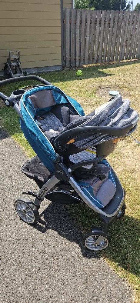 Graco Bravo Chicco Stroller And Carseat