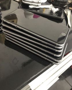 iPhone 6s 32g cricket $130 each