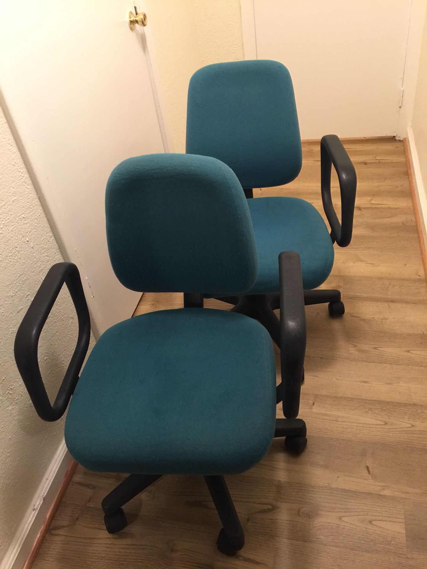 Office chairs (x2)
