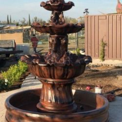 CONCRETE CEMENT WATER FOUNTAIN  $1800