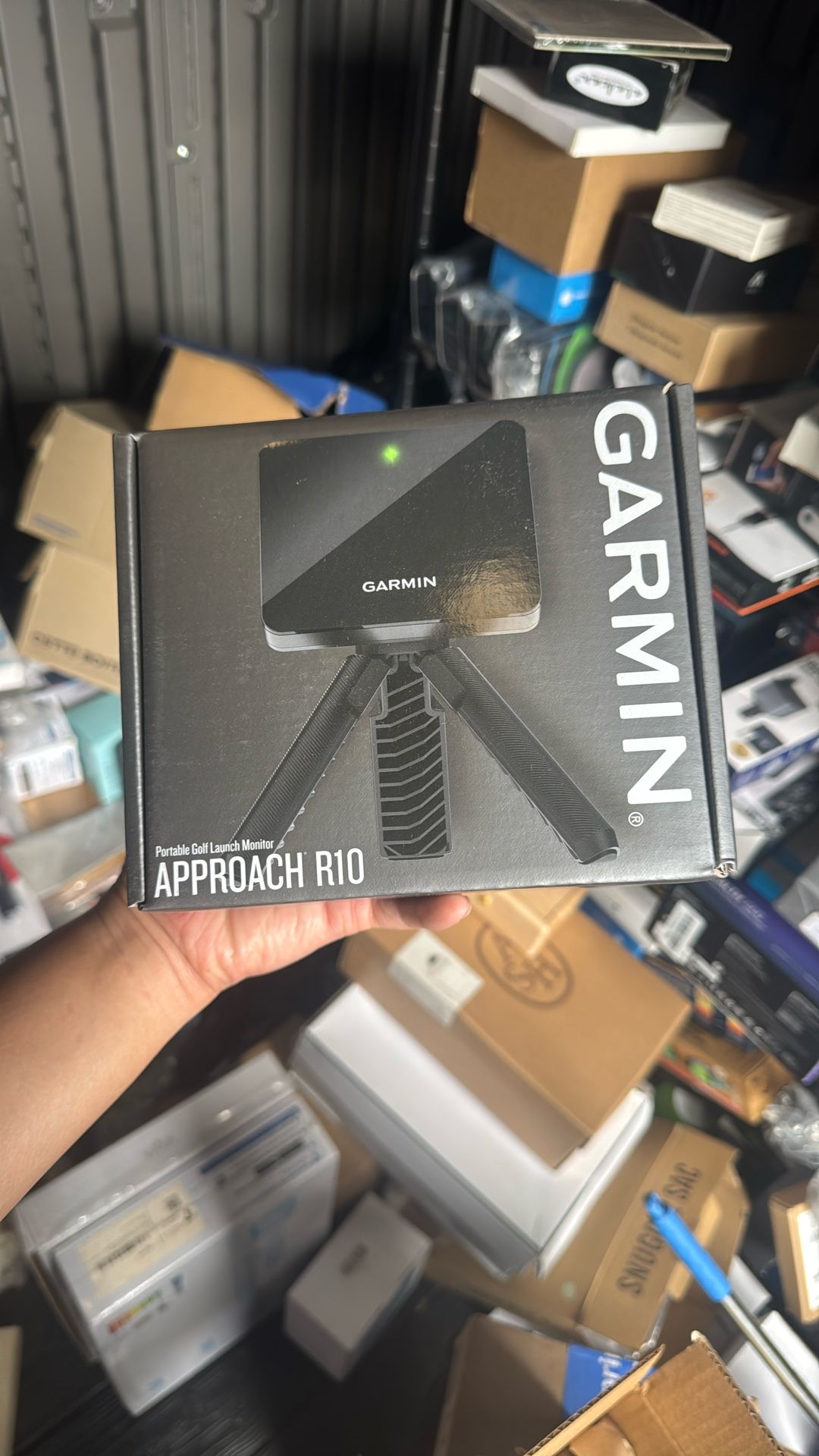 Garmin Approach R10, Portable Golf Launch Monitor, Take Your Game Home, Indoors or to the Driving Range, Up to 10 Hours Battery Life - 010-02356-00