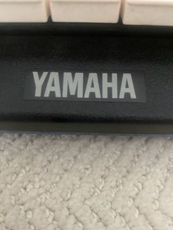 Yamaha Keyboard / Piano