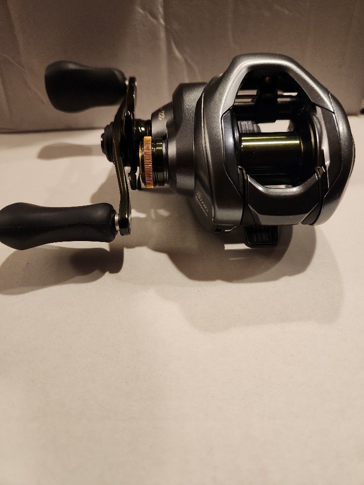 Shimano Curado Dc 151HG