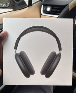 AIRPOD MAXES
