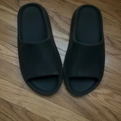 Adidas Yeezey Slides 