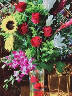 Flowers Arrangements Red Roses Natural Flower Shop