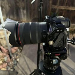 Canon - R6