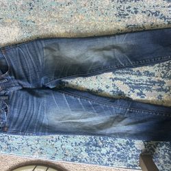 Distressed Madewell Jeans 