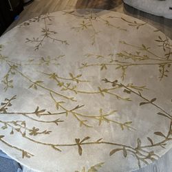 Circle Rug  8 Ft Beige Flower Design 