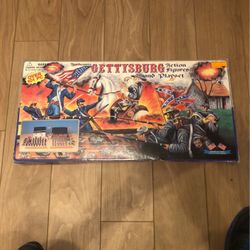Union Vs Confederate Action Figures & Playset