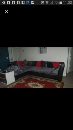 Ashlys sectional beige color