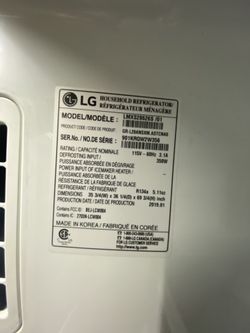 Used 36-wide LG refrigerator at a good negotiable price