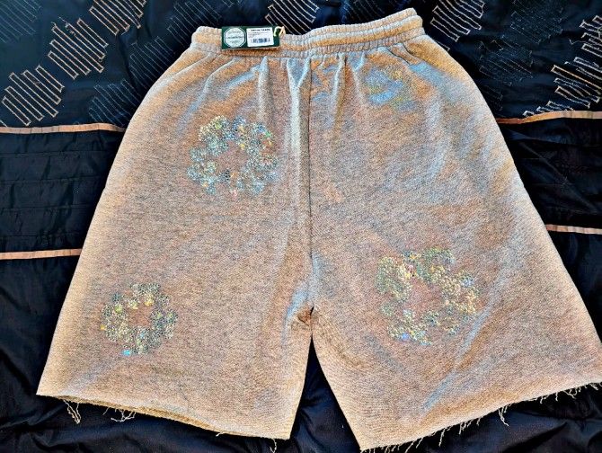 🔮 Denim Tears Crystal Flower Shorts – Grey Sweat Edition 🌟