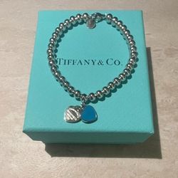 Tiffany & Co. Bracelet. Bangel