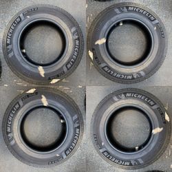 265/70R18 Michelin LTX Trail Set of 4 11/32 tread Used Tires 265 70 18 13C