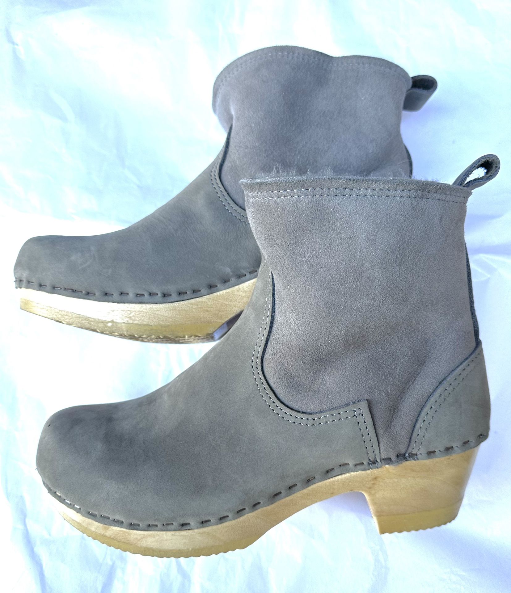 No 6 Shearling Clog Boot Size 40