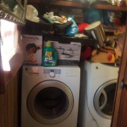 Washer & Dryer Set