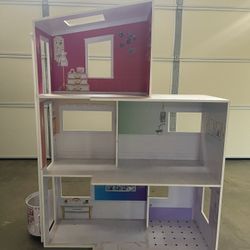Rainbow High Doll House