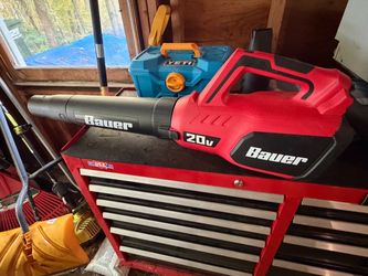 Bauer Leaf Blower