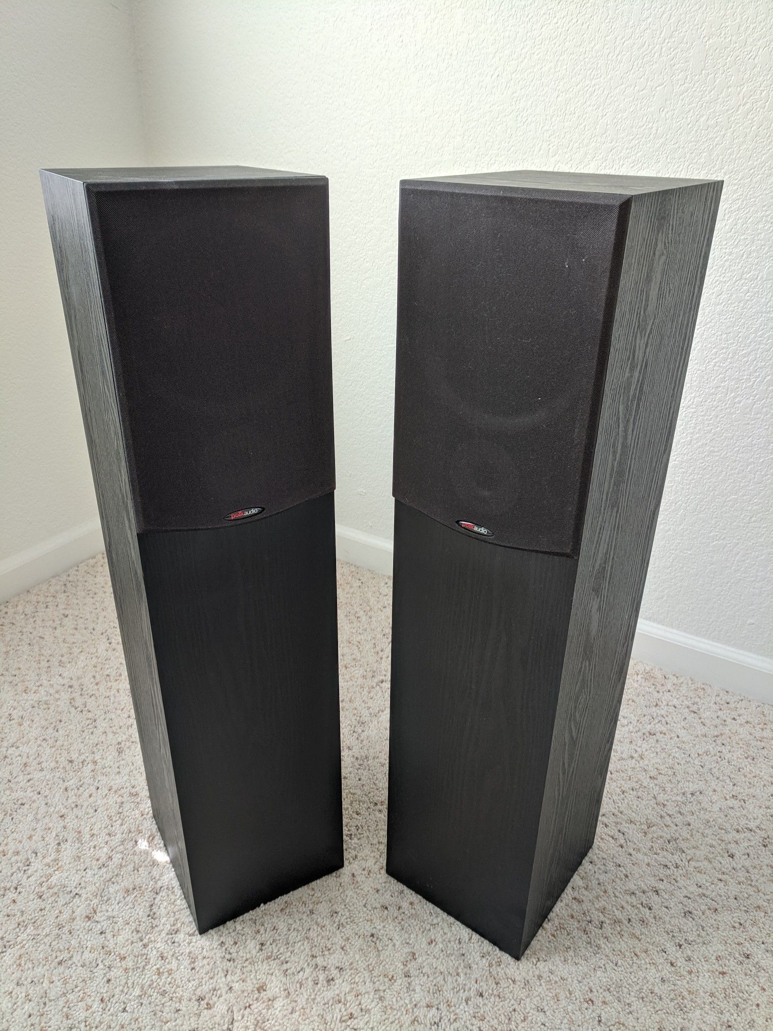 Polk Audio R300 floor standing speakers (pairl