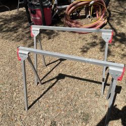 Folding SawHorses