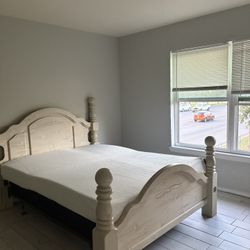 300 Queen Set And Frame Like New