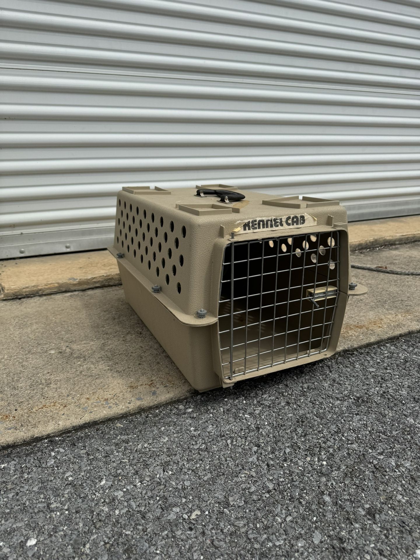 Pet Kennel