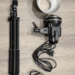 LED Video Light 80W GVM LS-P80S + Stand + Reflector (Bowens Mount)