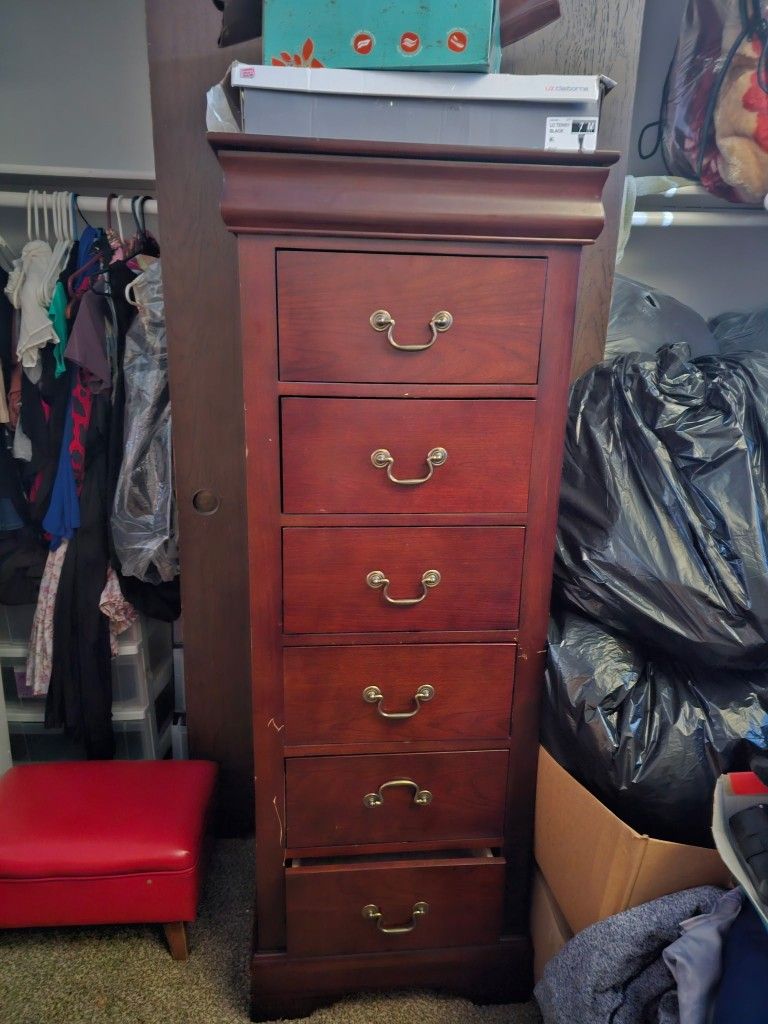 Wood Dresser