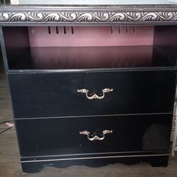 Dresser/End Table