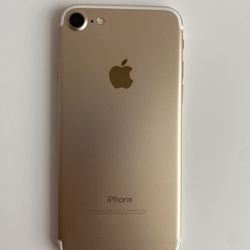 iPhone 7 Gold - For Parts
