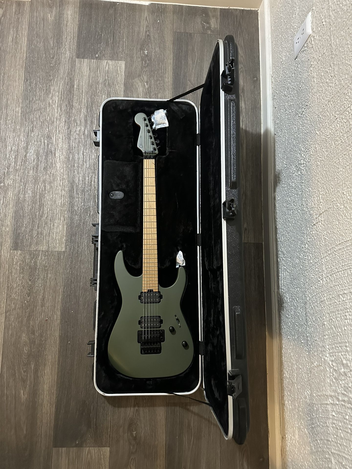 Charvel DK-24 Reversed Headstock