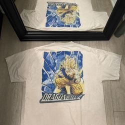 Vintage / Y2K Rare Thrashed 2000s DragonBall Z Shirt 