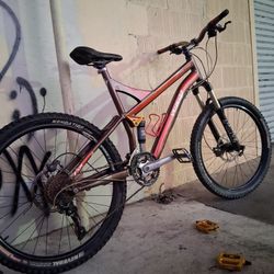 Specialized Pitch Comp XL 