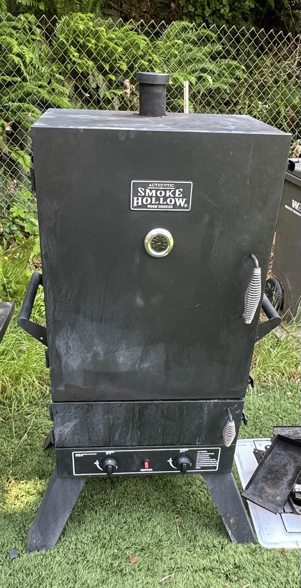 Large Smoker Delivery Possible Available