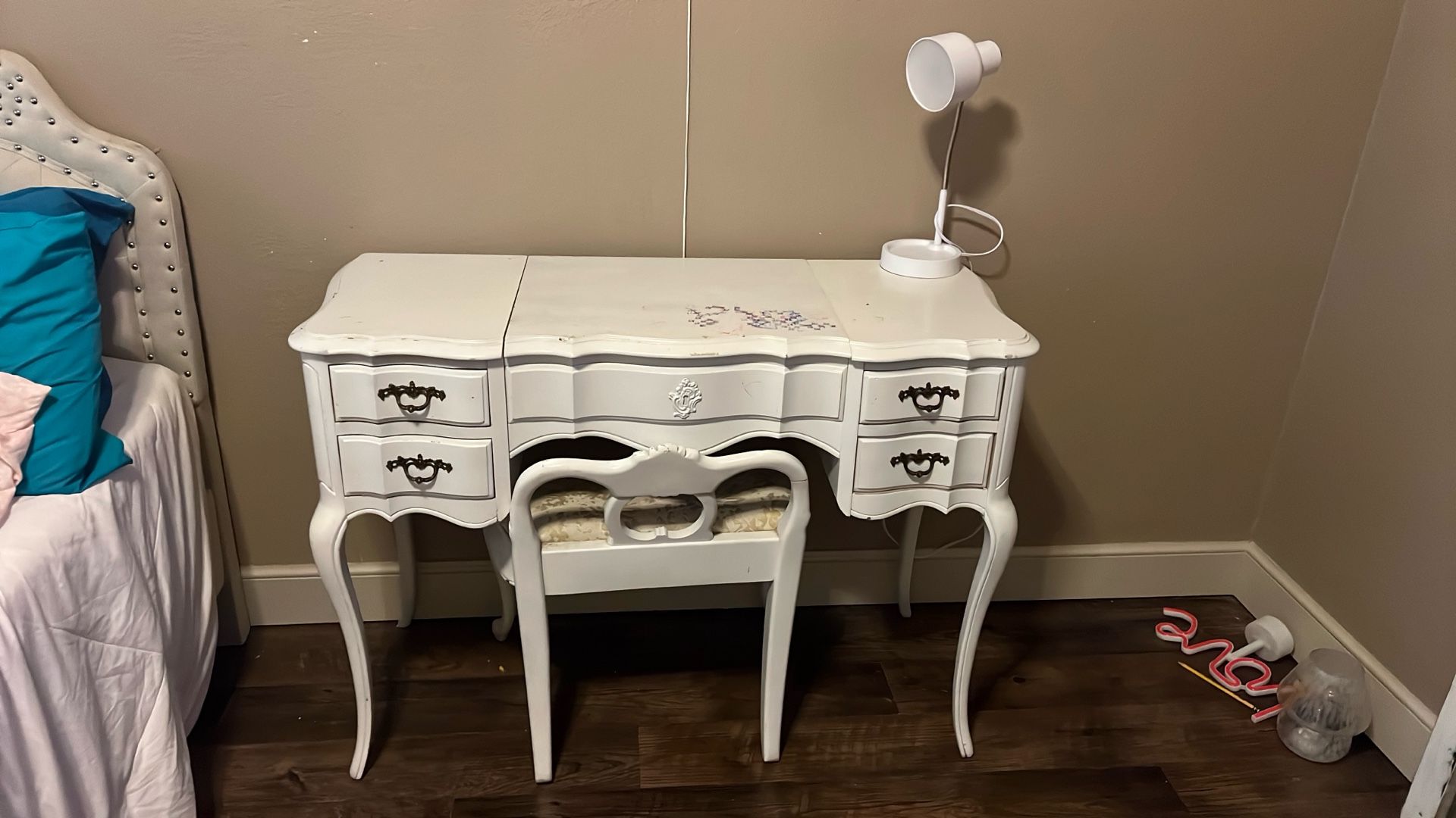 Desk, Chair, Lamp