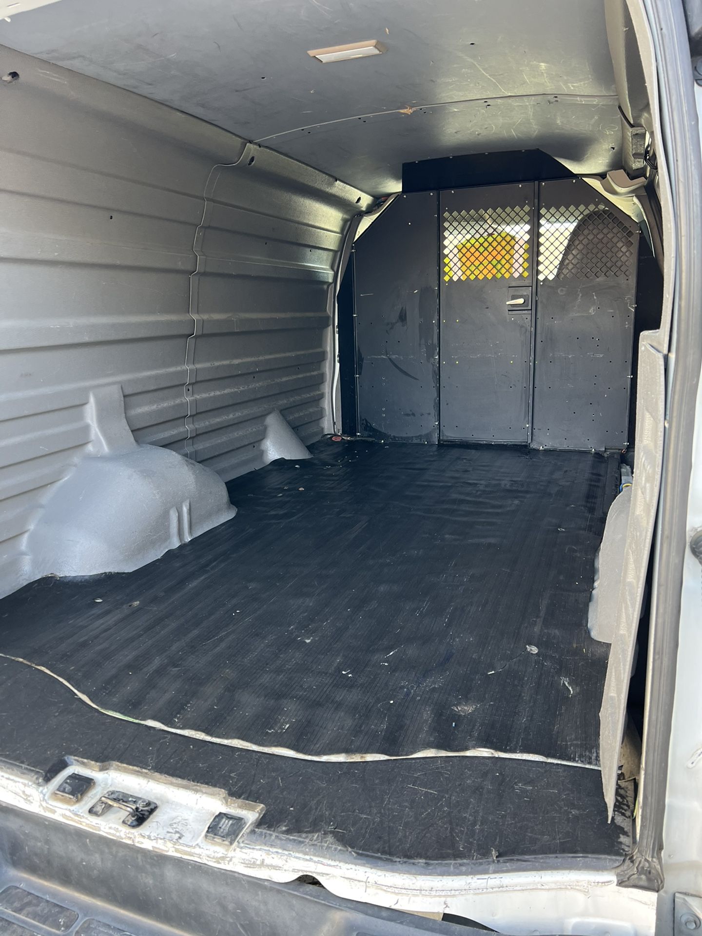 2010 chevrolet express 3500 for sale in nuevo ca offerup