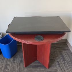 Variable Height Sit/Stand Computer Desk 